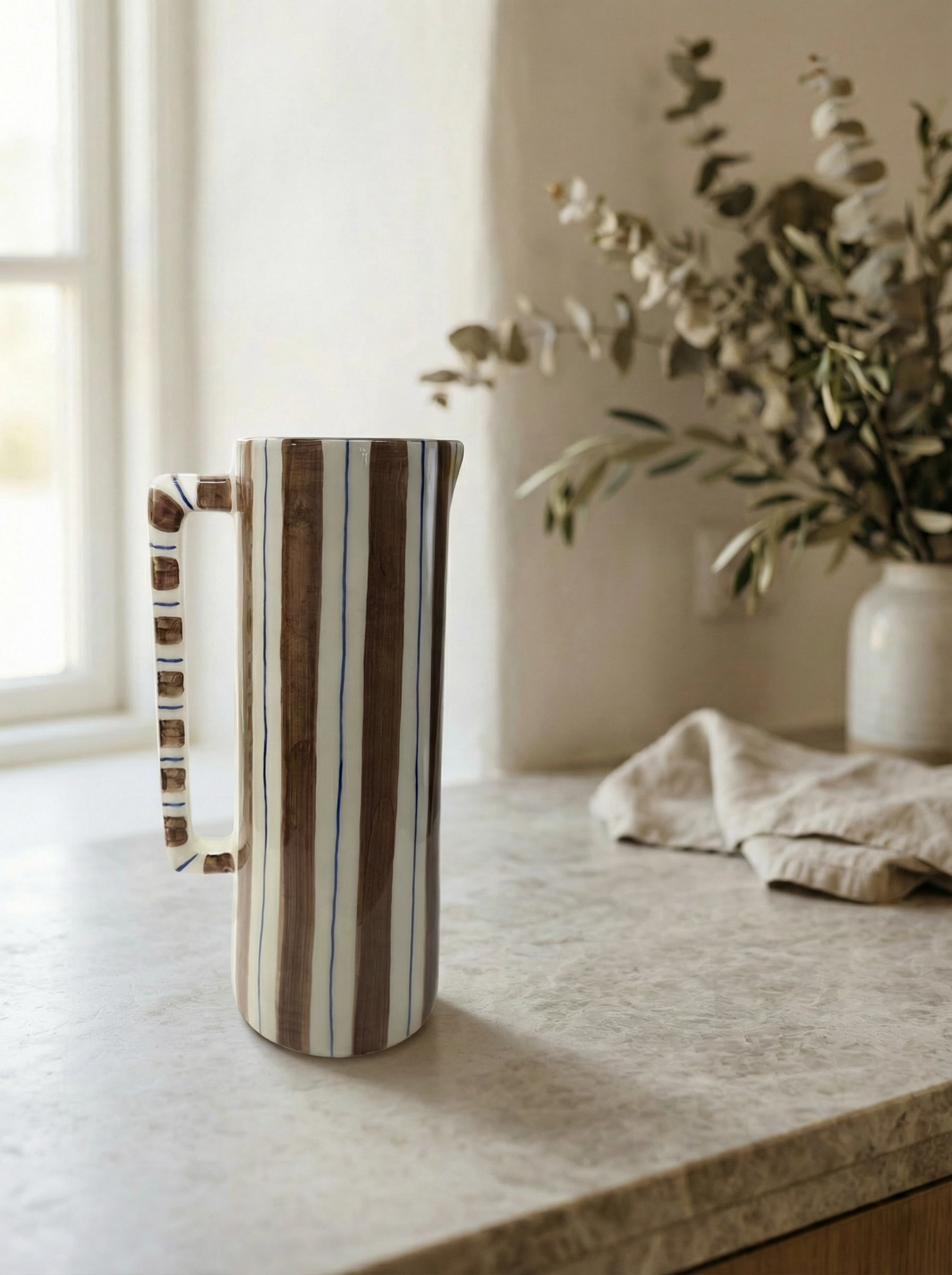 Arrábida Jug Tall, Brown and Dark Blue